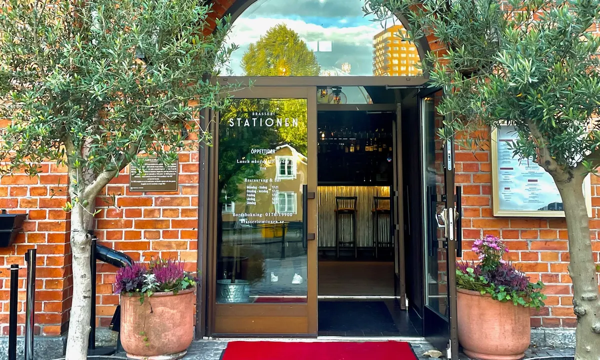 Brasseri Stationen