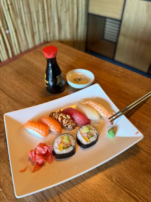 Sushi  Mix - 8 Bitar